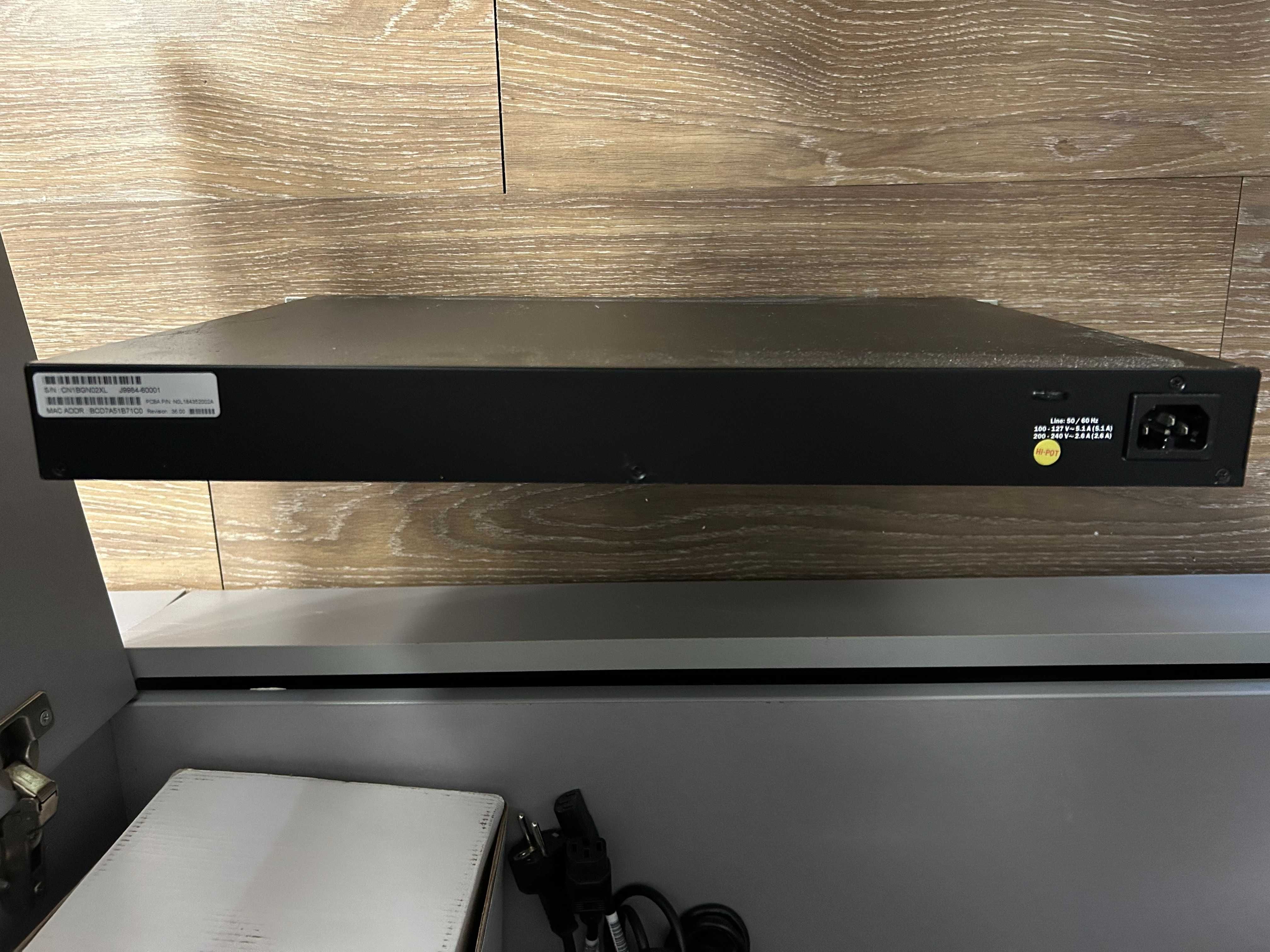 Switch HPE OfficeConnect 1820 Series Switch J9984A