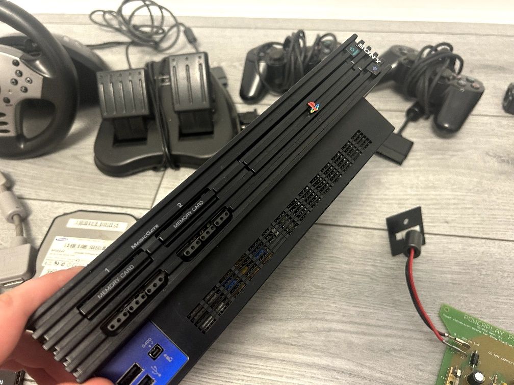 Sony Playstation 2 Fat НОВА + плата12v + hdd 200gb + руль  dualshock 2