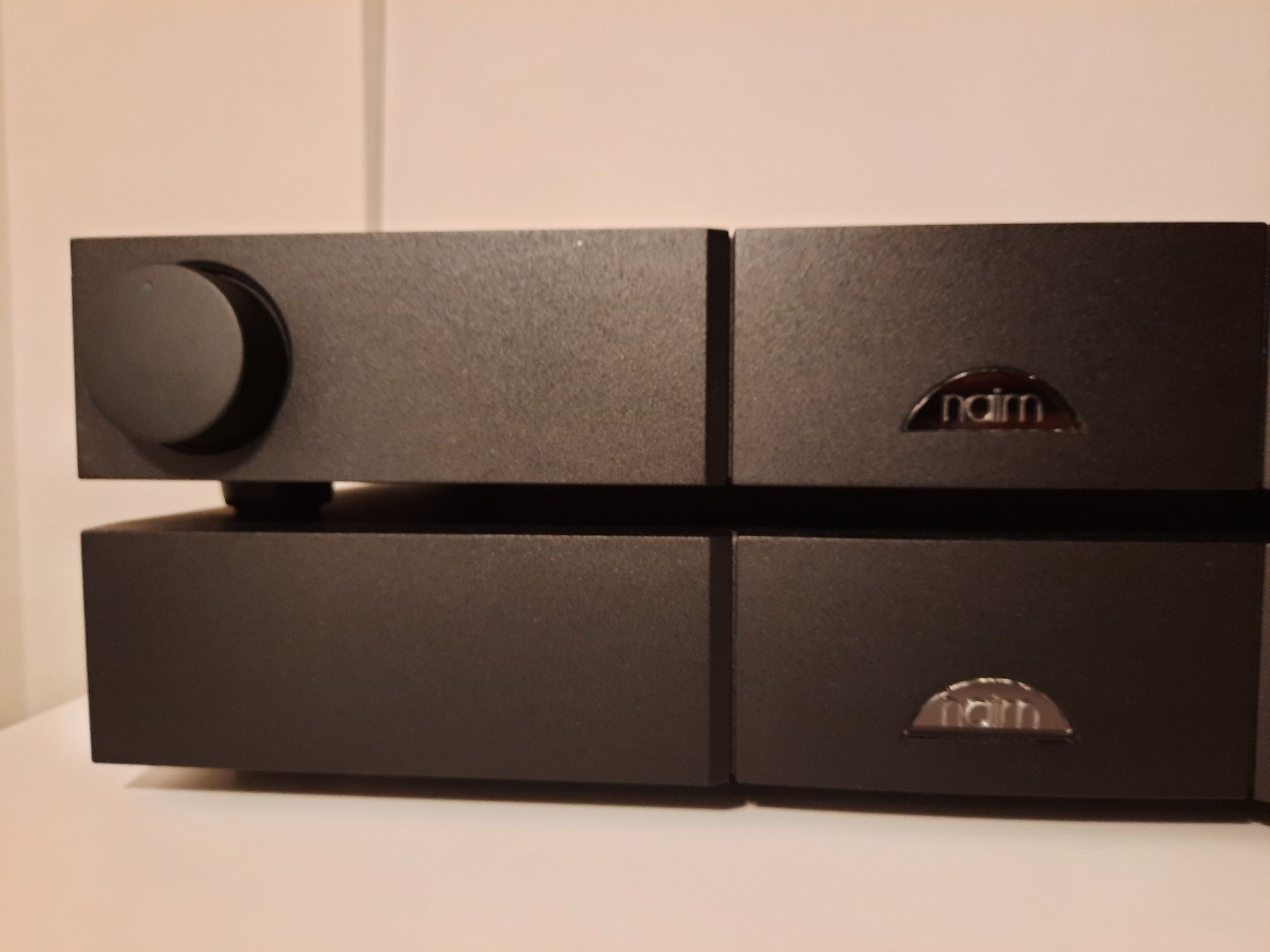 Naim NAC 122X e Flatcap 2X pré-amplificador + fonte de alimentação