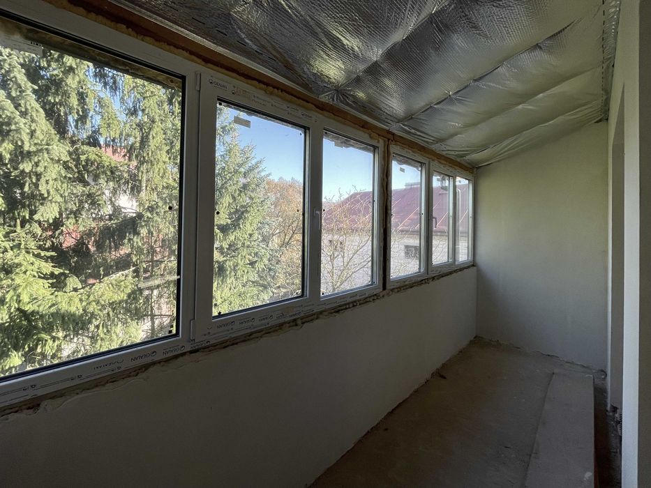 Продаж 2к квартири 92 кв. м на вул. Бурденка 18, кв. 6