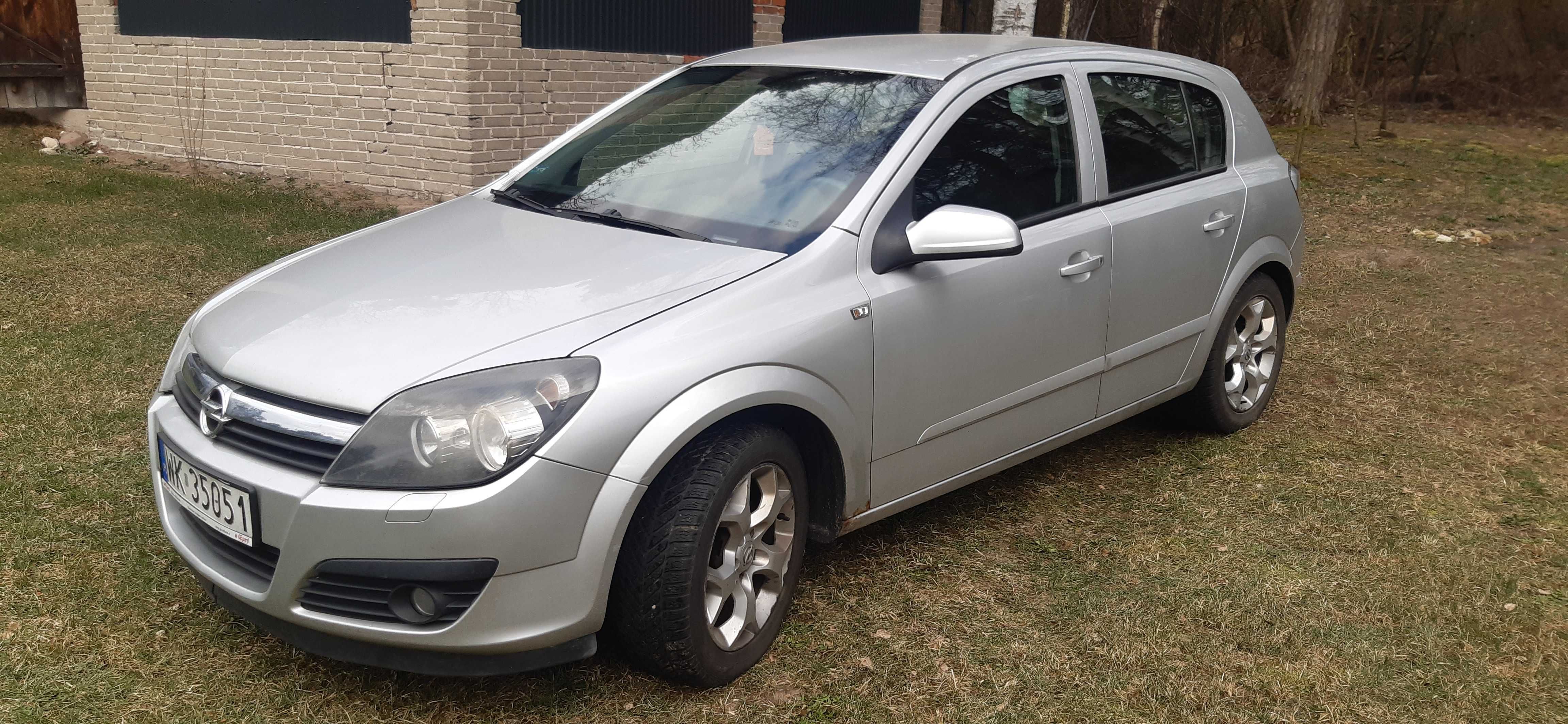 Opel Astra H 1.9 CDTI