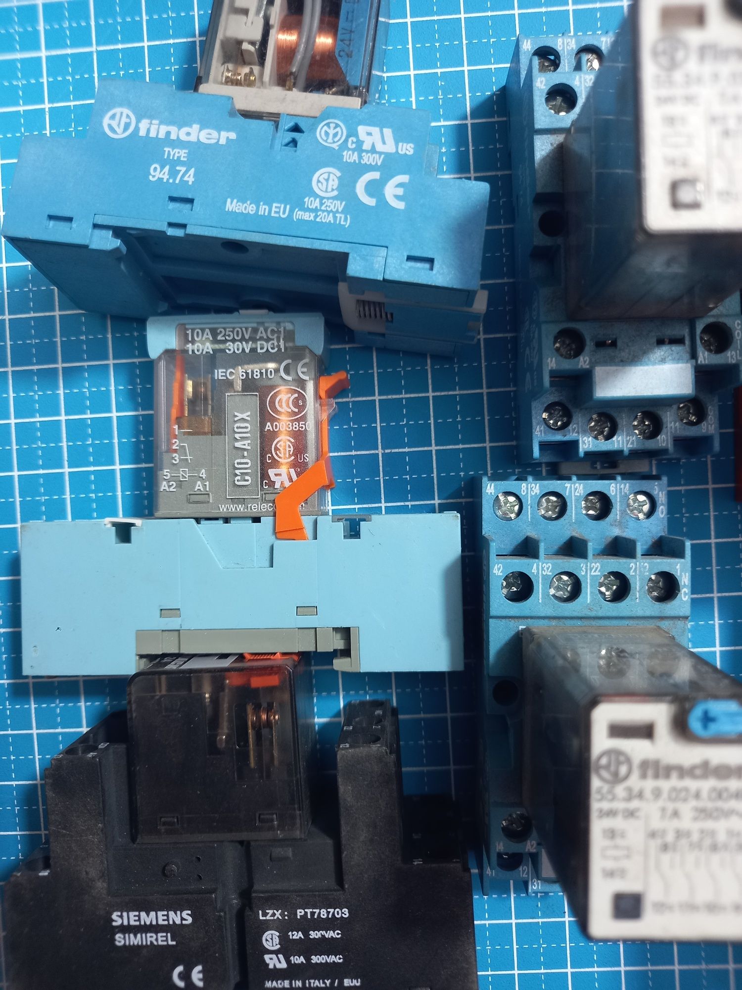 Siemens finder реле конектор phoenix contact