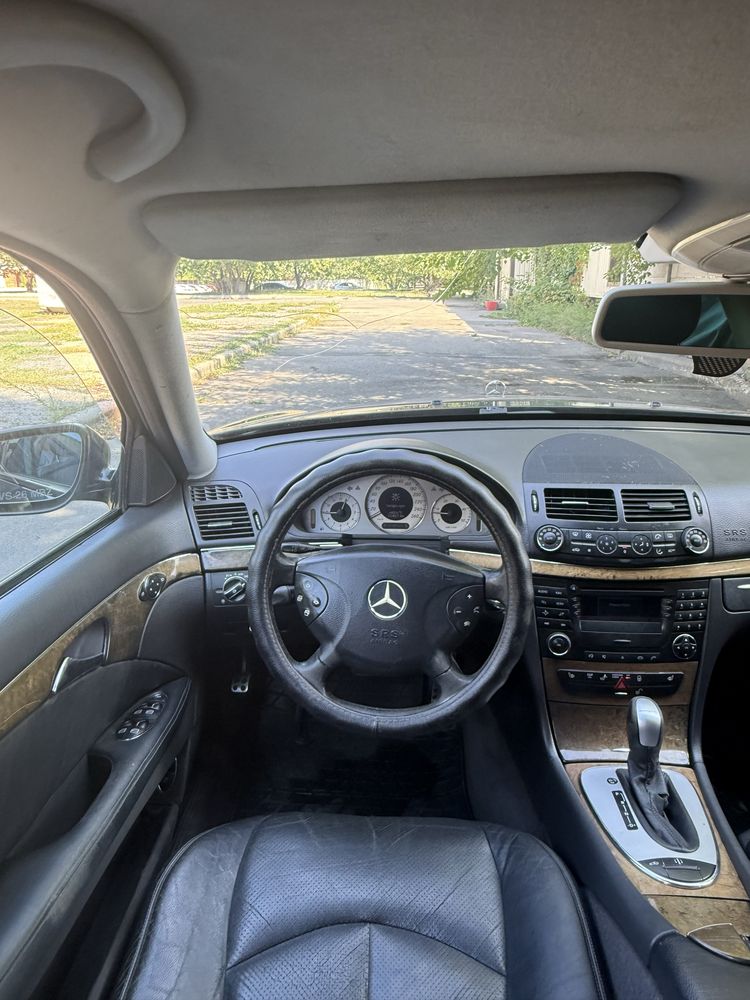 Mersedes W211 E320 3.2 дизель в отличном состоянии