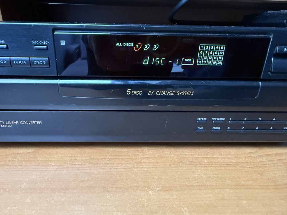 Sony CDP-C 365 odtwarzacz CD 5 płyt