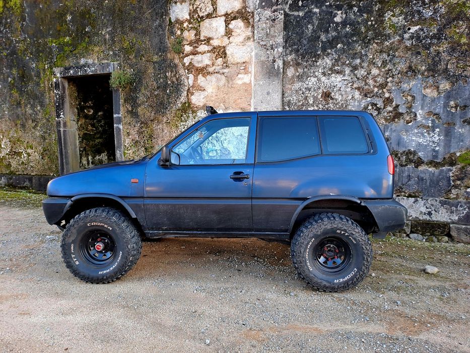 Nissan terrano ii