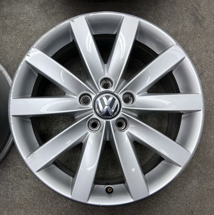 Диски R17 5 112 et54 J7 Оригінал VW golf 5 6 jetta sharan титани