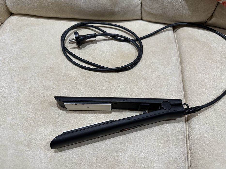 Rowenta CF7102. Стайлер, утюжок для волос