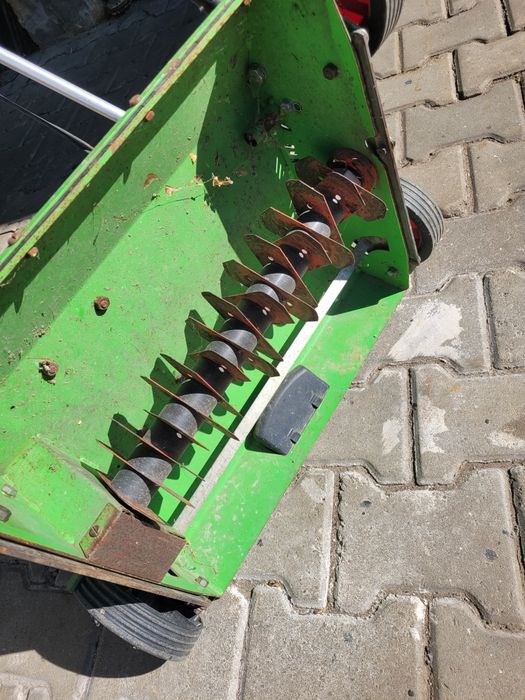 Wertykulator elektryczny