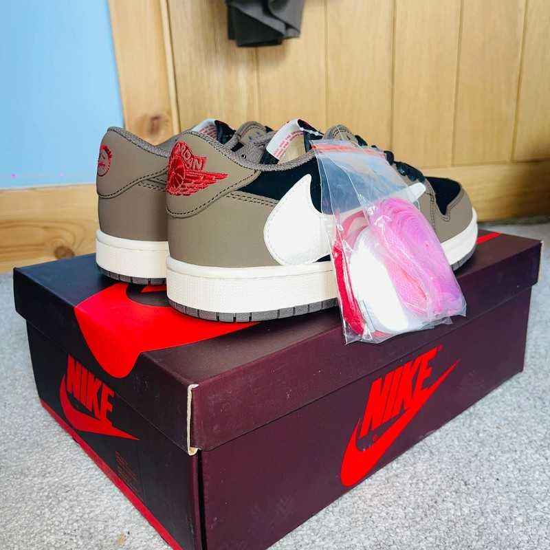 Buty Jordan 1 Low OG SP Travis Scott Mocha Moda Obuwie sportowe r45