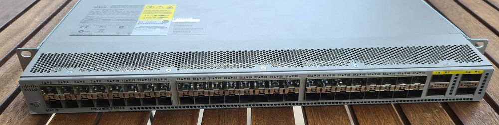 Cisco Nexus 3064PQ-10GX 48x10GE 4x40GE Enterprise