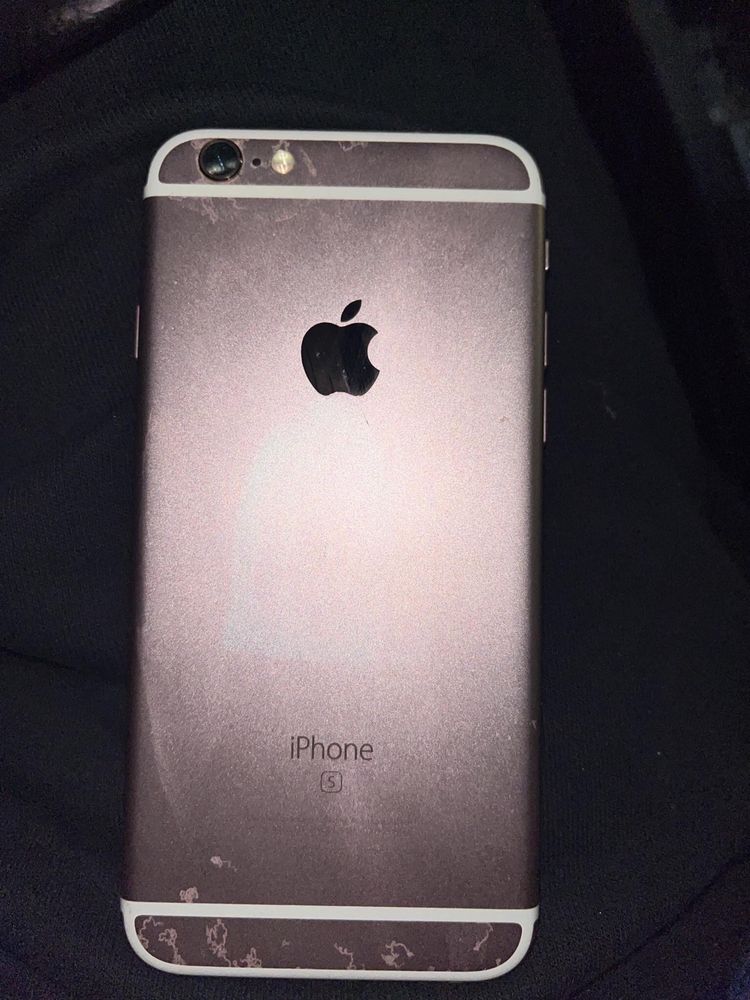 Iphone 6s różowy