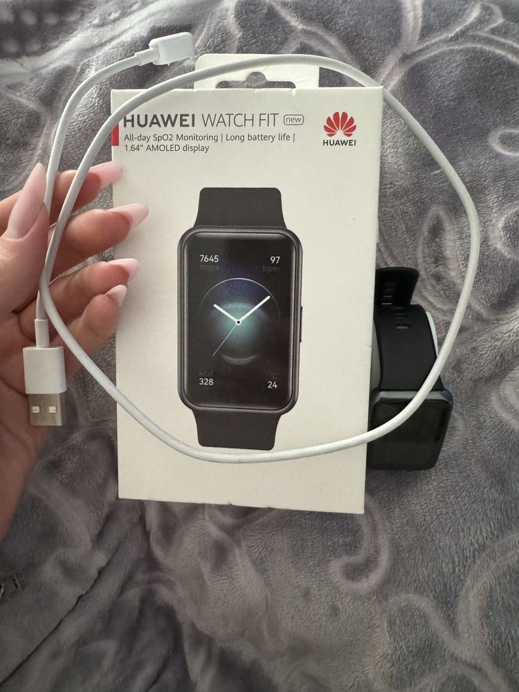 zegarek huawei fit + ładowarka