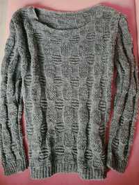 Szary sweterek sweter ażurowy ciepły dziergany wzory