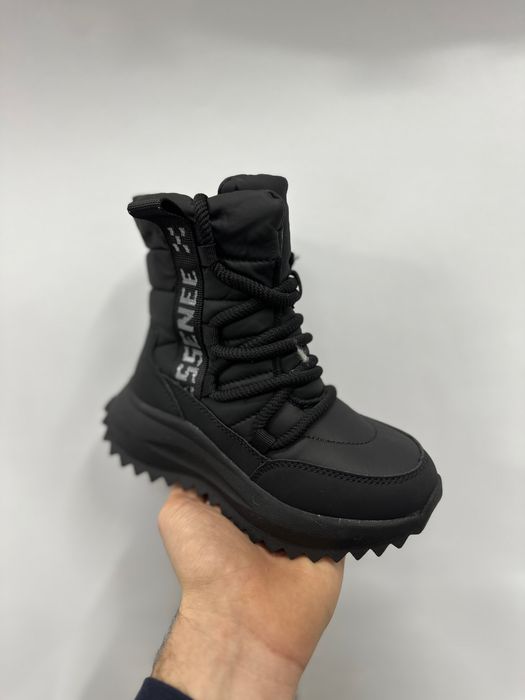 Дутики зимові на овчині 26-32, чорні дутіки черевики, легкі ботинки