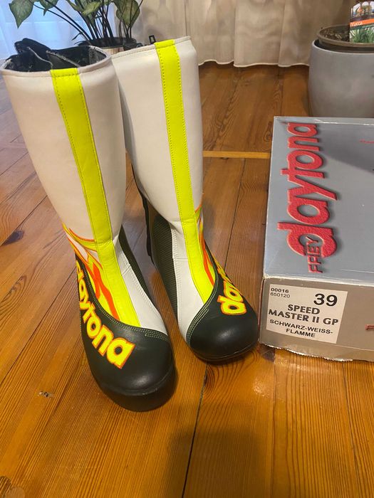 Buty Daytona do speedwaya nowe 39