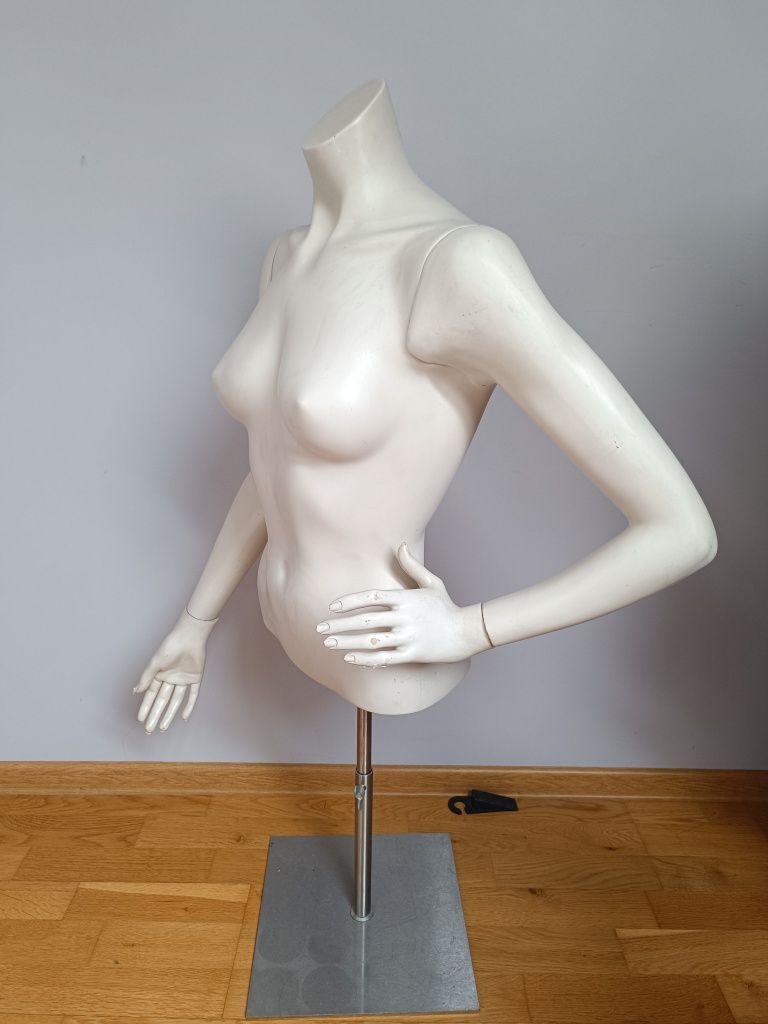 Manekin sklepowy wystawa damski S/M