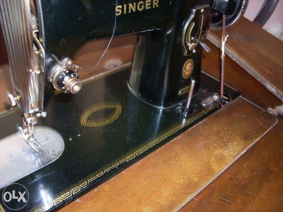 Máquina de costura singer