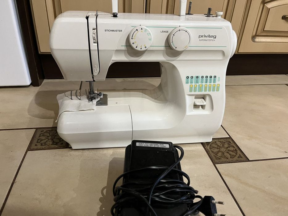 Швейна машинка Privilege SUPERNUZSTICH