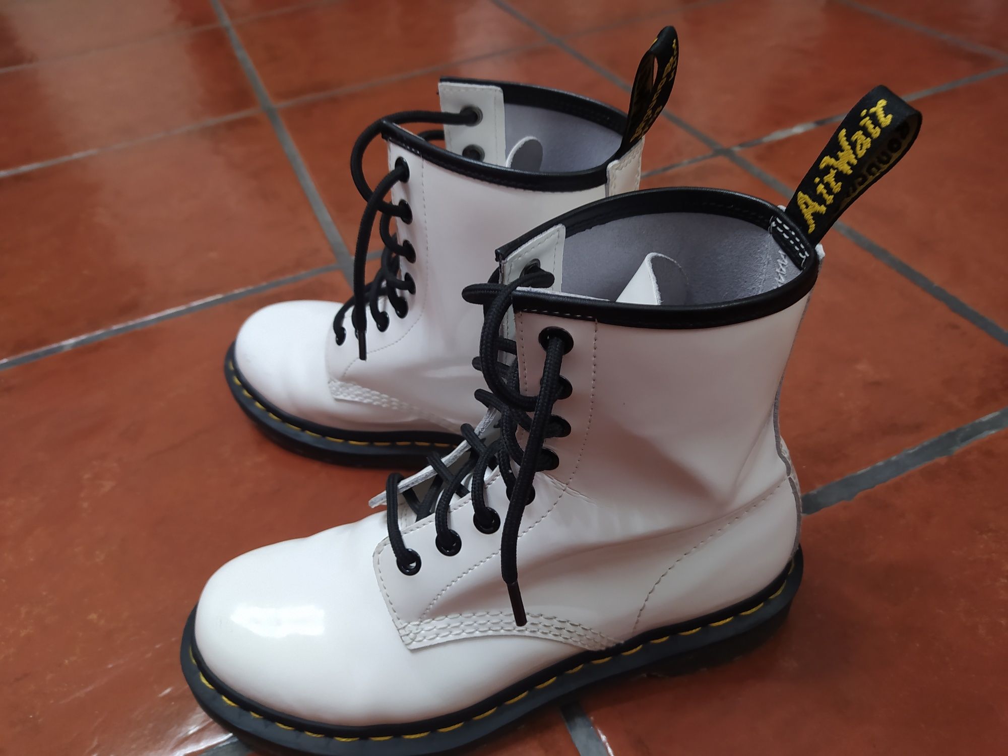 Martens 1460 W bota original branca