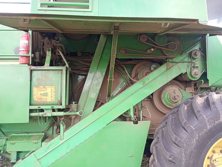 Комбайн JOHN DEERE 1188H4