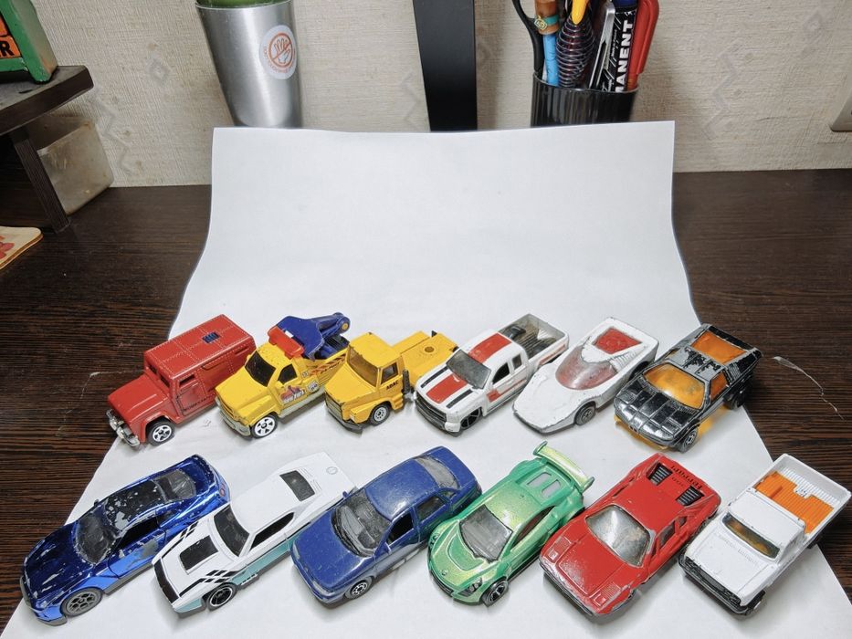 Машинки модели hot wheels matchbox majorette welly mc toy