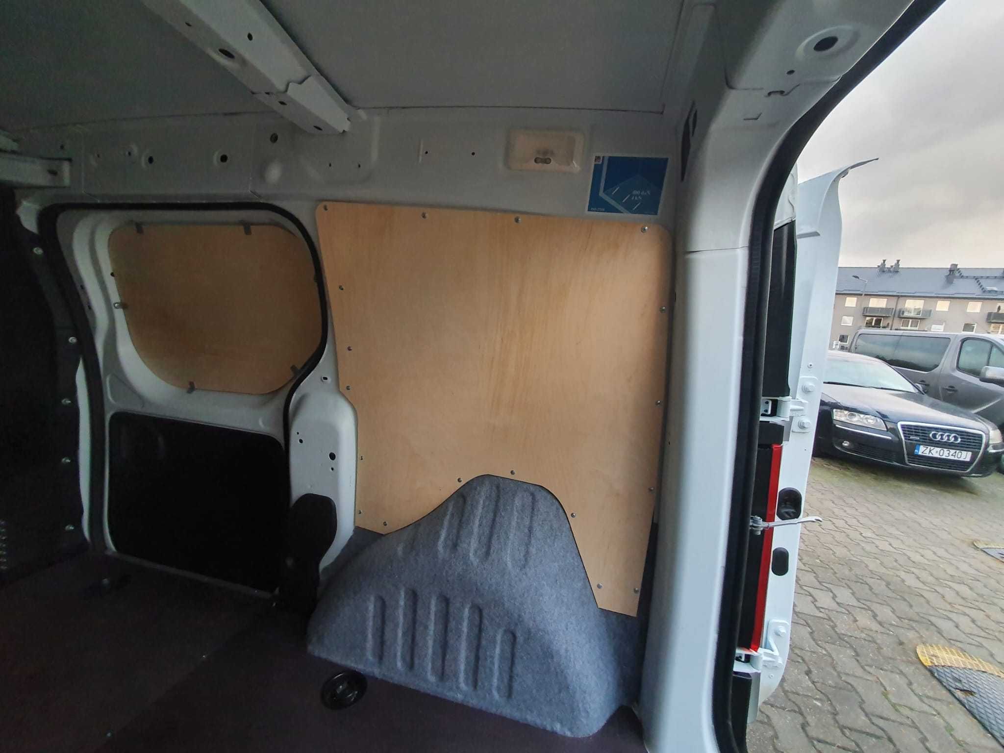 Zabudowa busa Renault Express Van Dacia Dokker podłoga sklejka