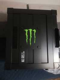 Lodówka z logo  Monster