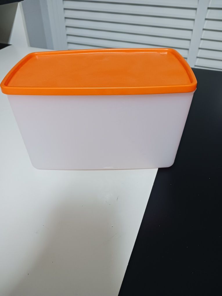 Caixa tupperware 2,8 L NOVA rectangular