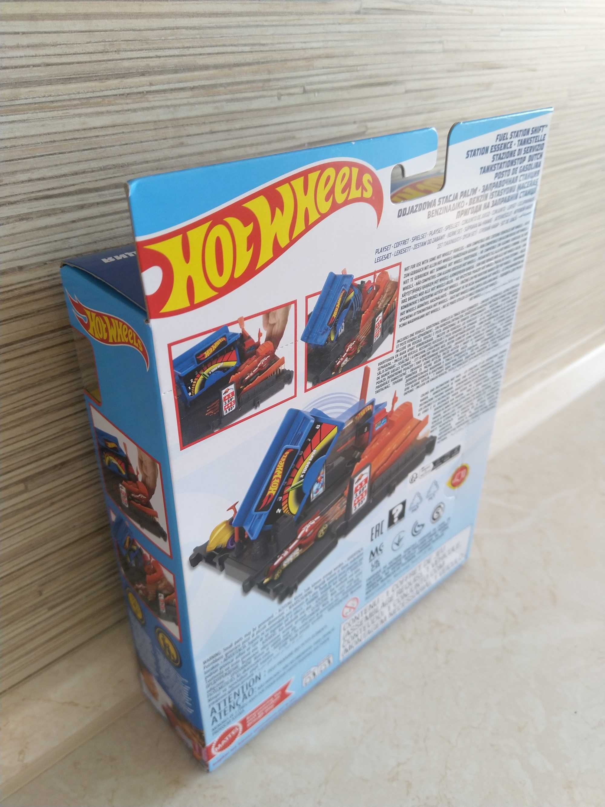 HIT Hot wheels odjazdowa stacja paliw HW + autko KURIER