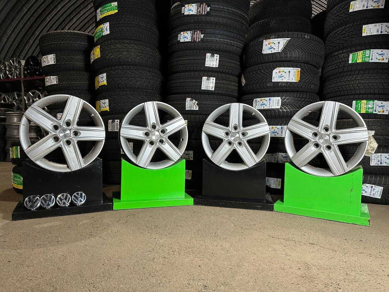 Диски титани 5X112 R16 6,5J ET38 Dia66,6 Mercedes Skoda Vag audi LR84