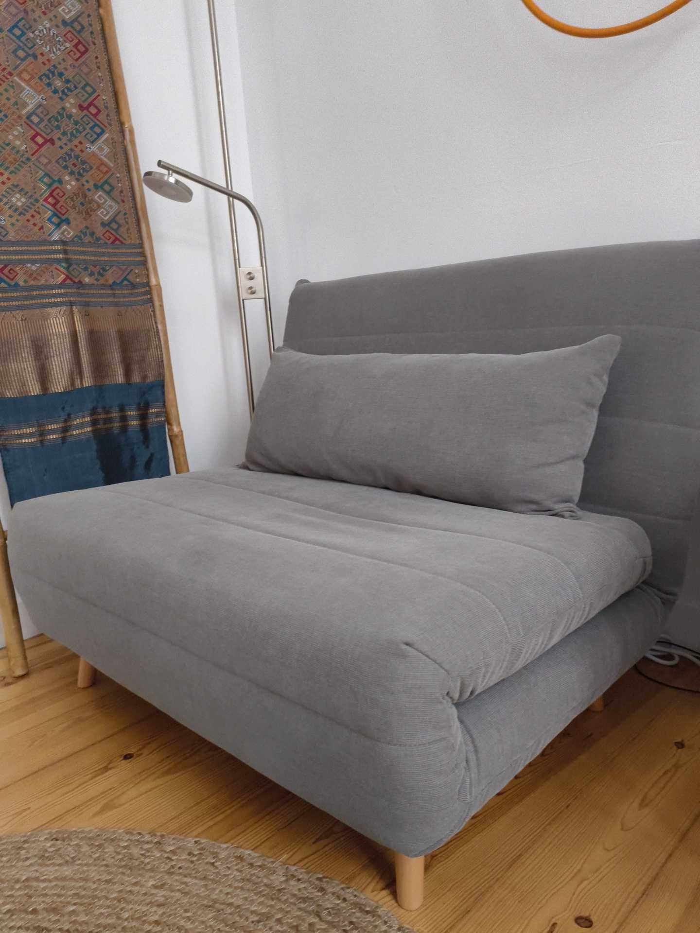 Sofa-Cama Compacto (105cm) como novo