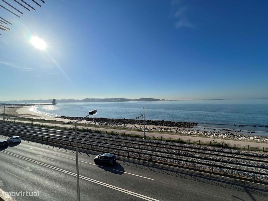 Apartamento T3 c/ vista rio