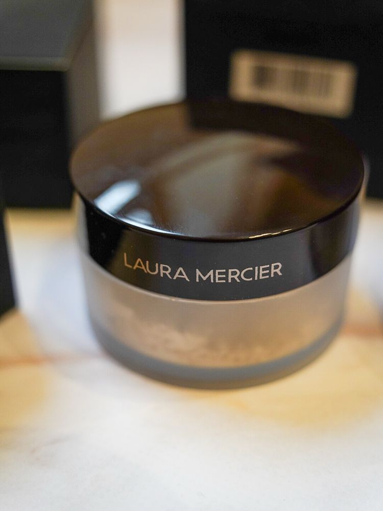 Розсипчаста закріпляюча пудра laura mercier