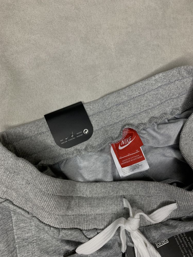 Шорти Nike велике лого, Nike big logo шорти на літо найк