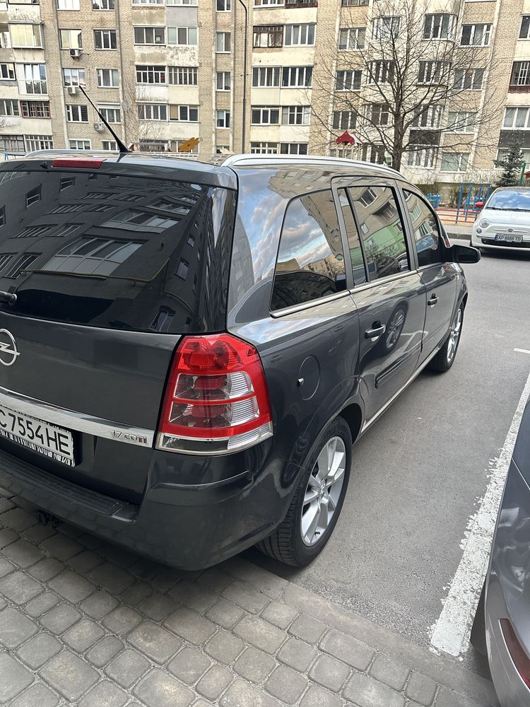 Opel Zafira B Cosmo 2009