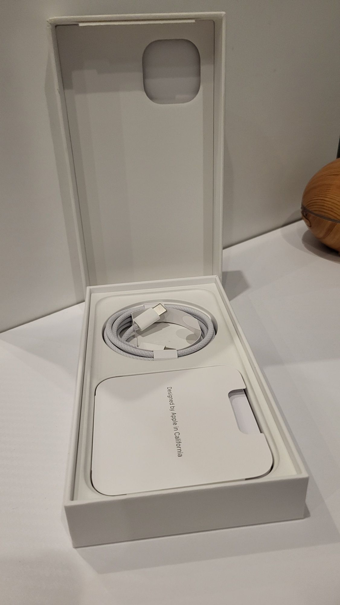 IPhone 15 plus jak nowy