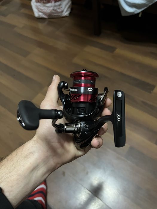 Продам спінінг AZURA KINETIK та котушку DAIWA NINJA