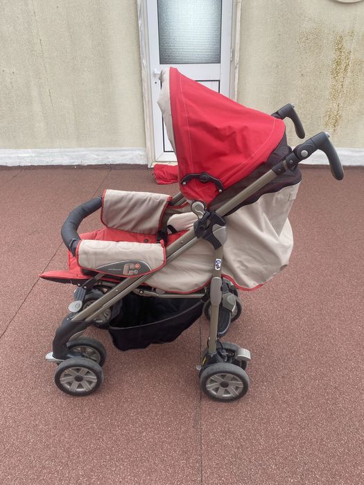 Carrinho de bebé CHICCO + ovo + cadeira de carro