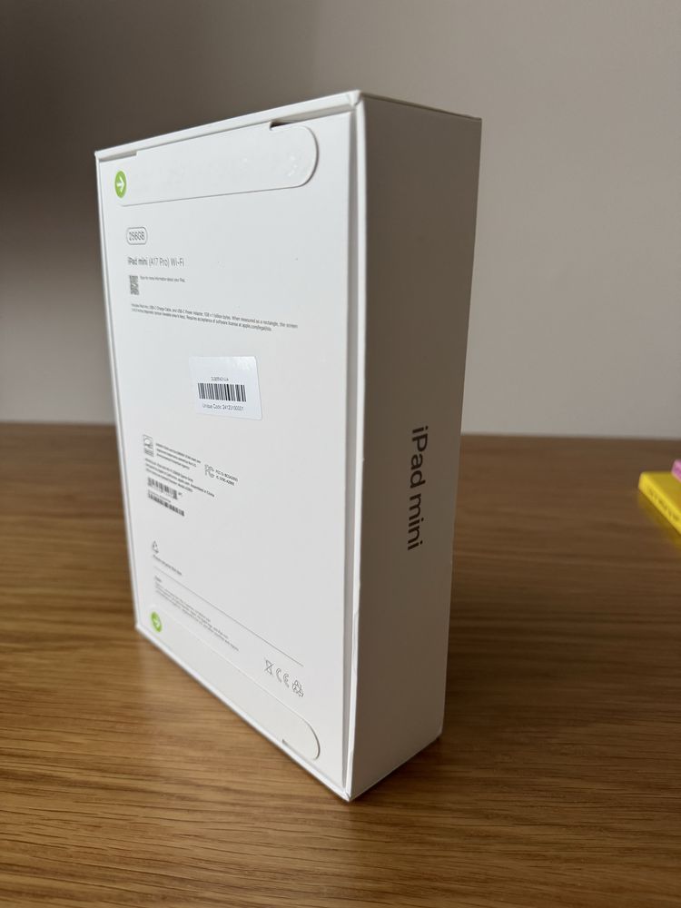 Ipad mini 7th gen de 256g com pouco uso. Oferta de capa apple.