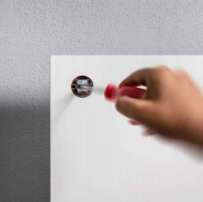 Lustro LED z półkami i kinkietem 60x50 cm białe mat łazienkowe