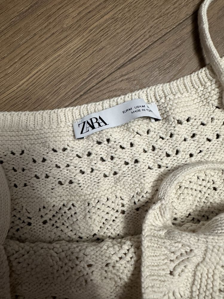 Crop top na ramiaczkach koronkowy koronka vintage