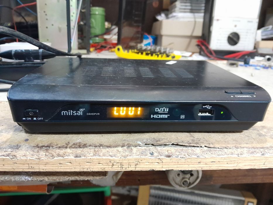 Receptor box TDT com antena