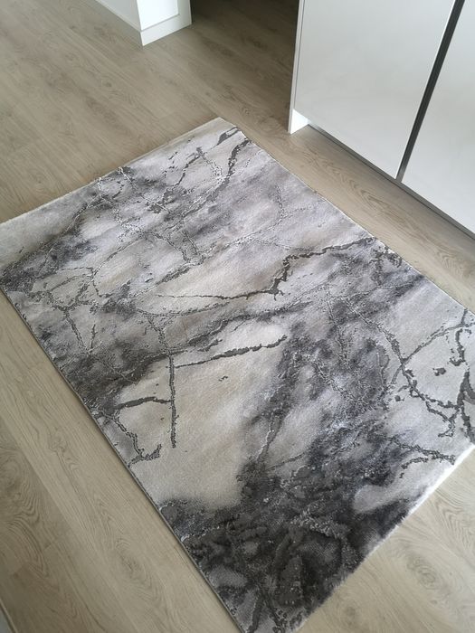 Tapete Moderno Novo – Tons Cinza e Bege, Estilo Mármore