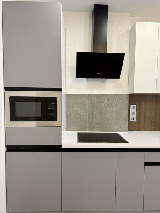 Продам БЕЗ КОМИССИИ ЖК Континент новострой РЕМОНТ рядом Виа Рома