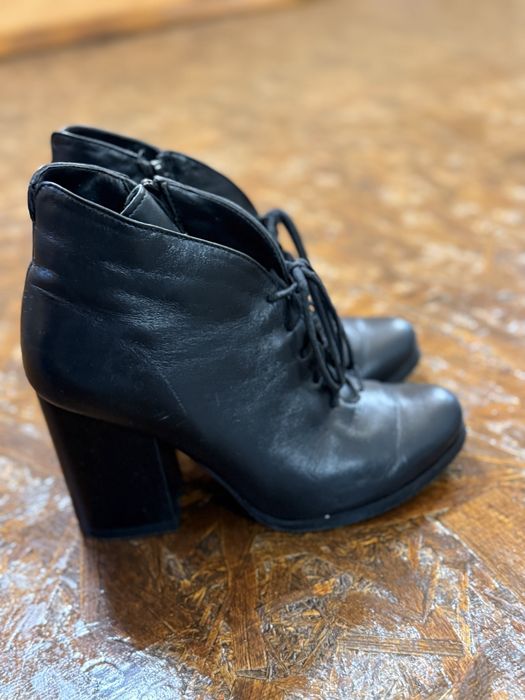 Черевики шкіряні