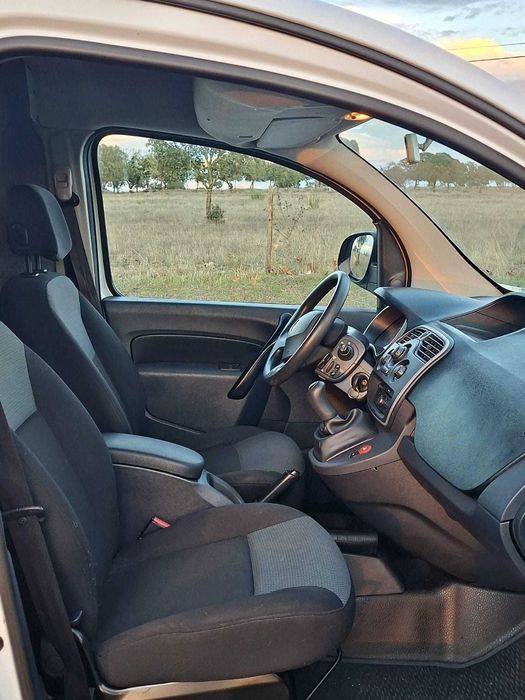 Kangoo compact em excelente estado