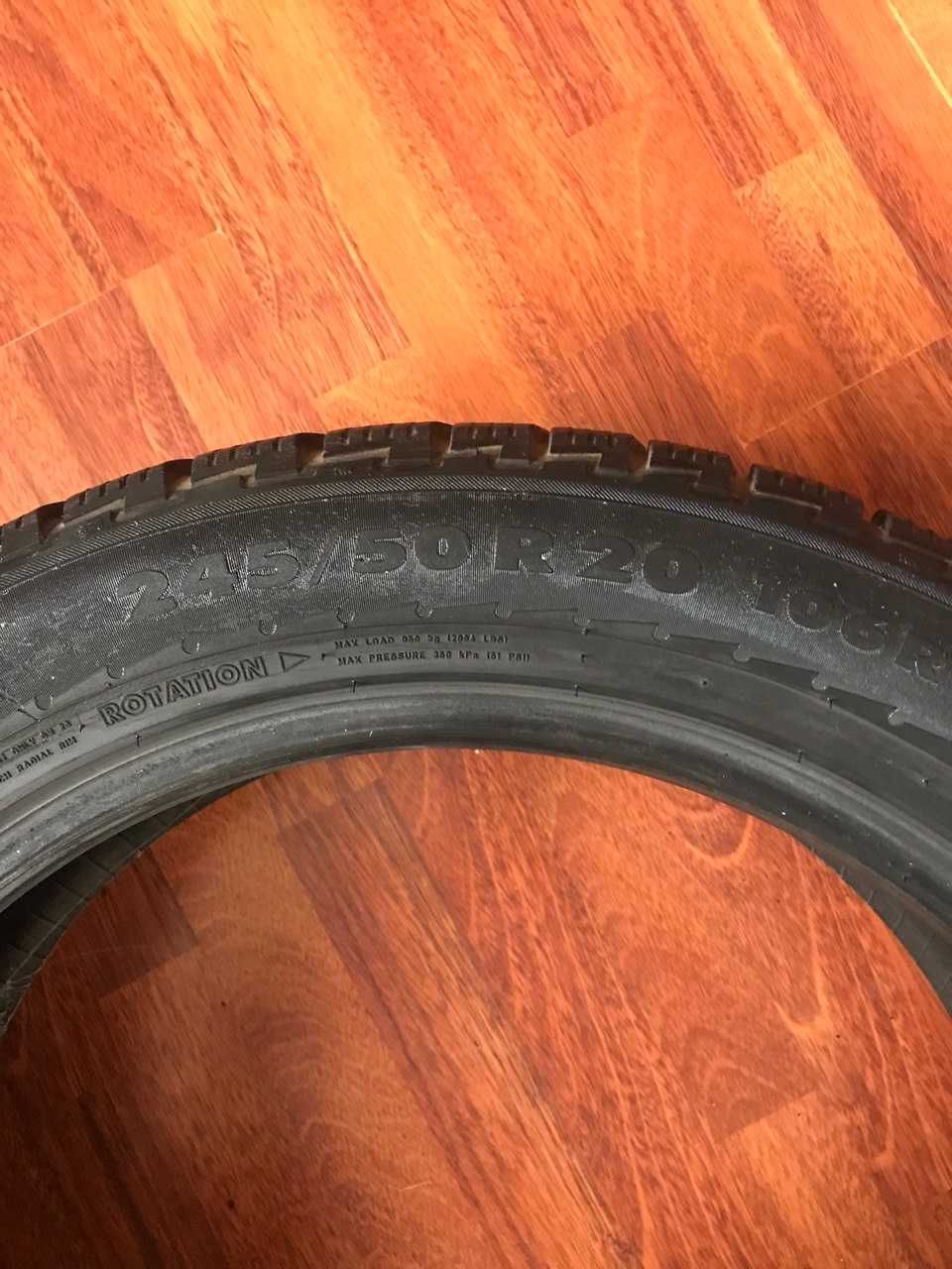 Продам комплект зимової гуми 245/50R 20 NOKIAN