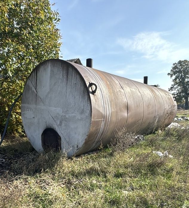 Продам бочку на 50 кубів