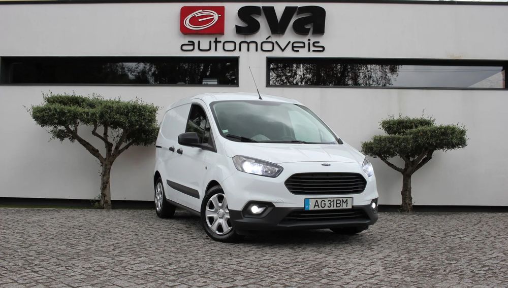 Ford TRANSIT COURIER