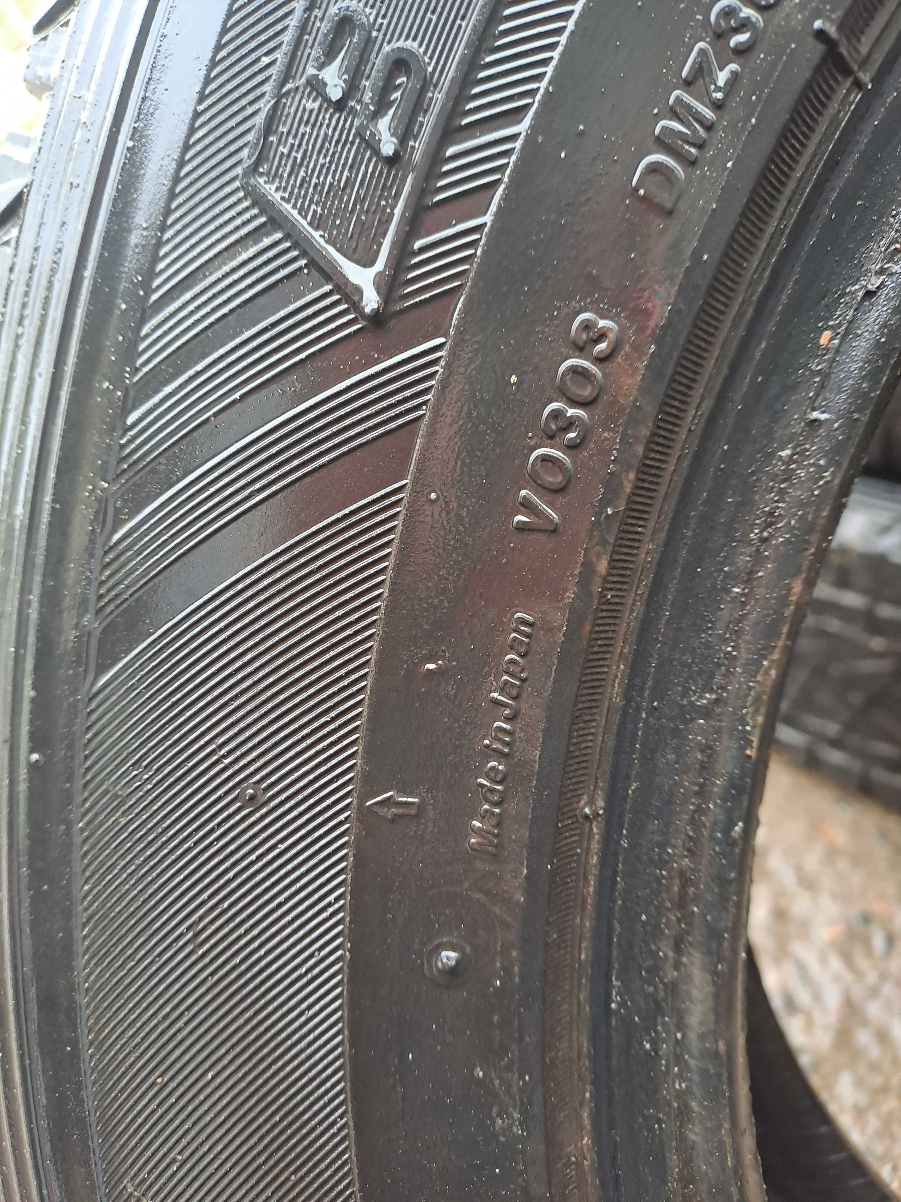 Шини зимові Bridgestone Blizzak 225/65 R17 Б/У. Не дорого.